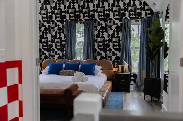 Bedroom image 1