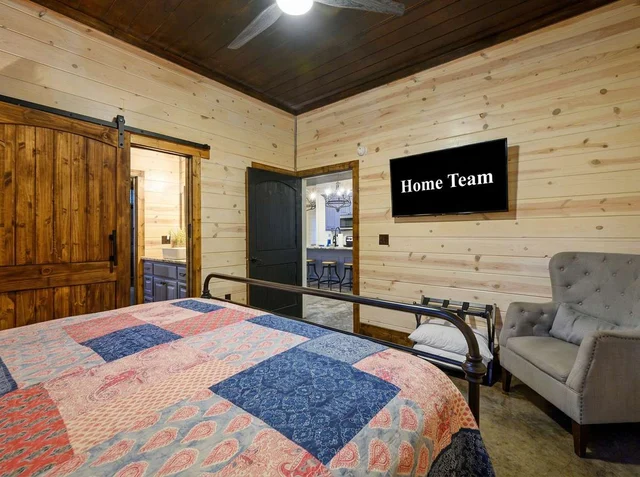 Bedroom image 1