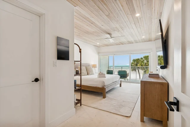 Bedroom image 1