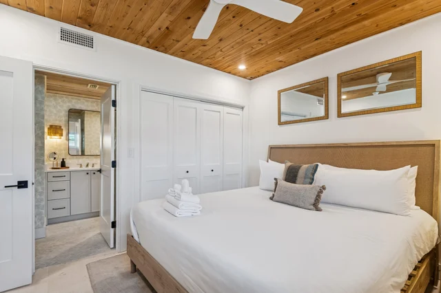 Bedroom image 1