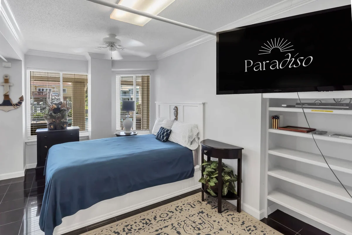 Bedroom image 1