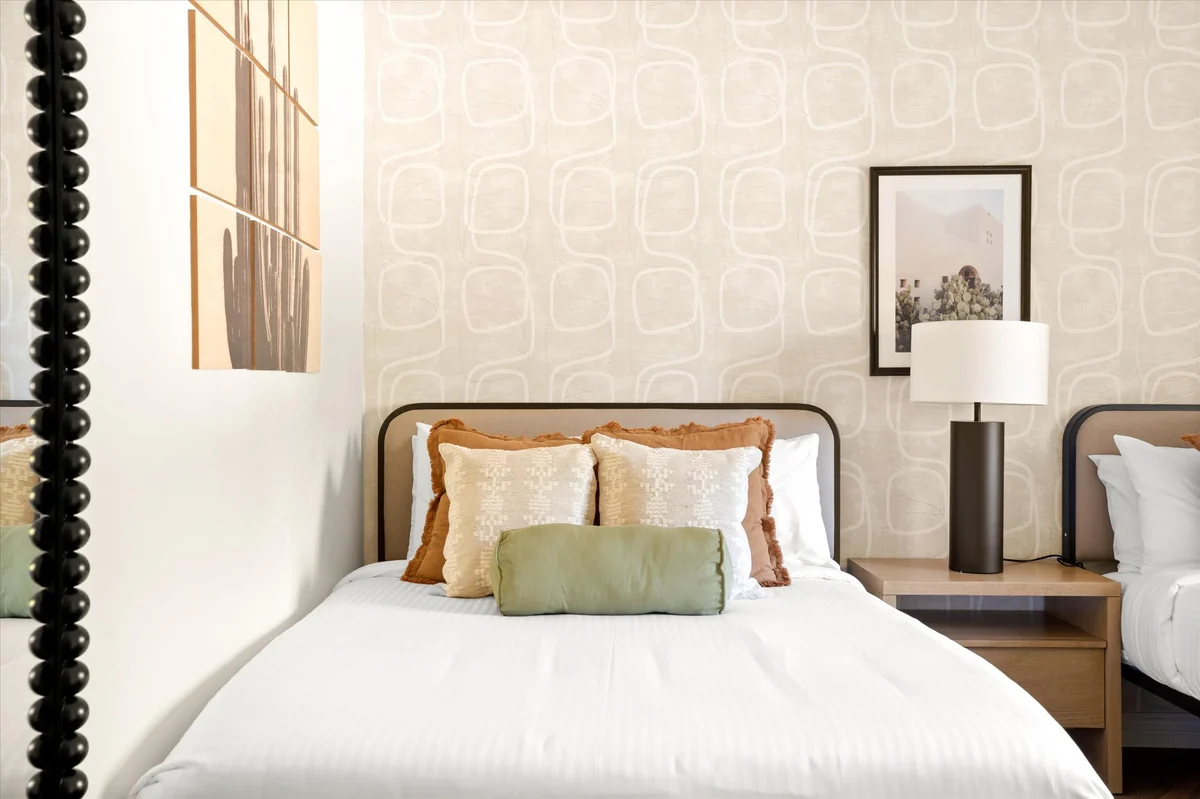 Bedroom image 1
