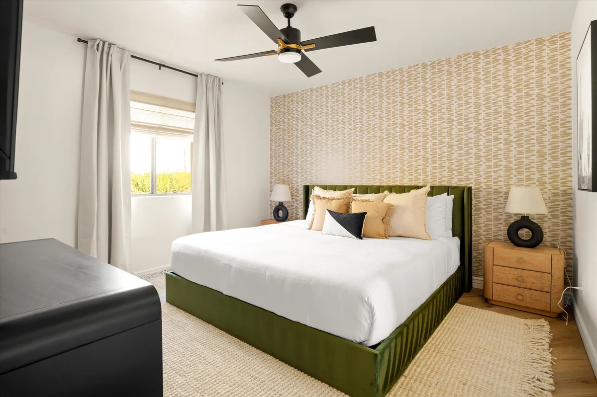 Bedroom image 1