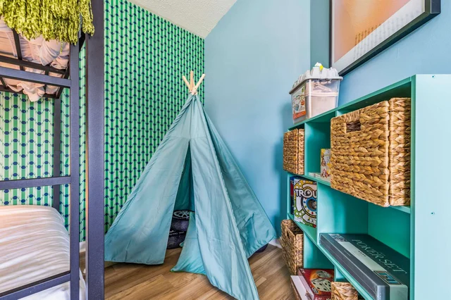 Bedroom image 1