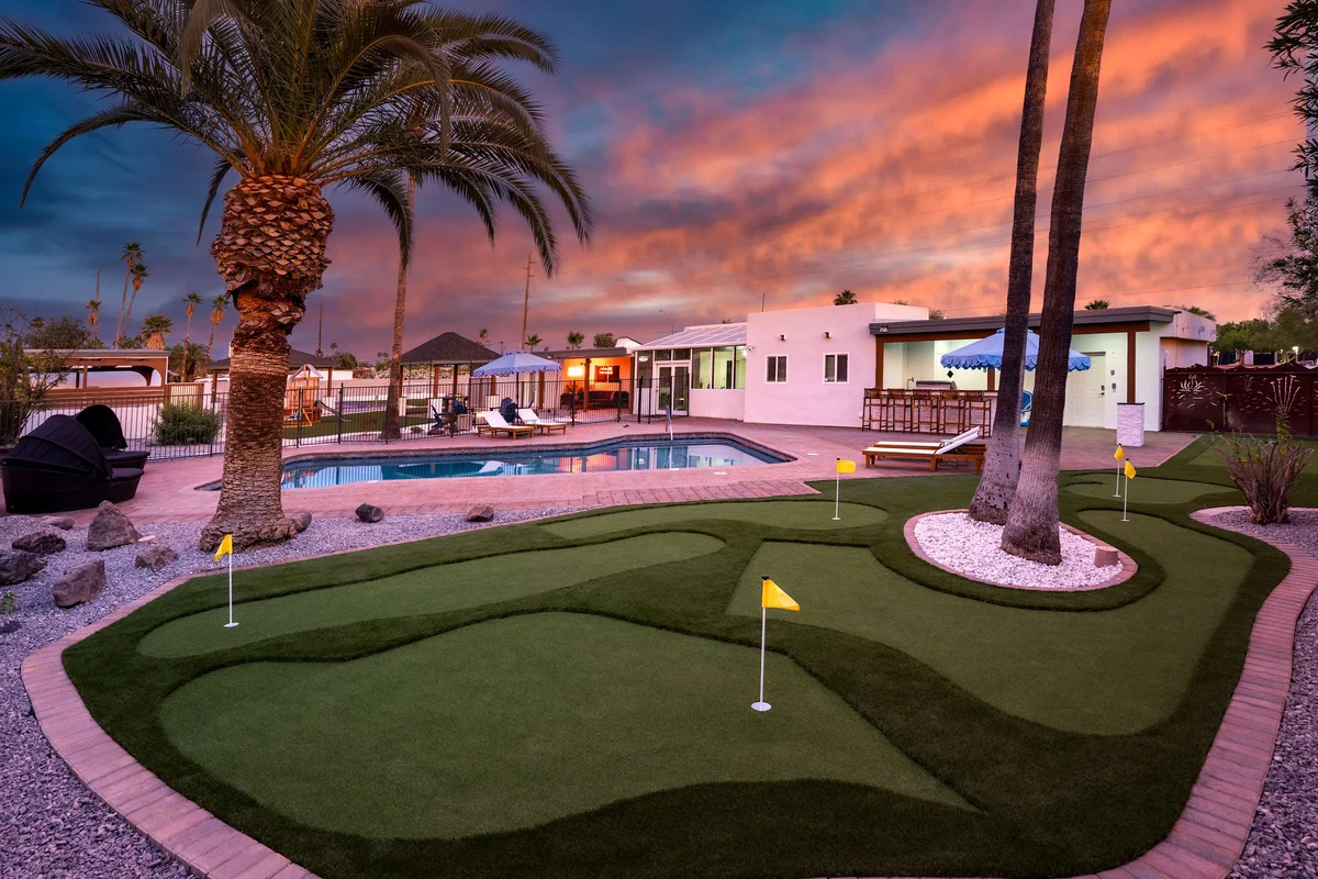 Home in Paradise Valley property photo 4