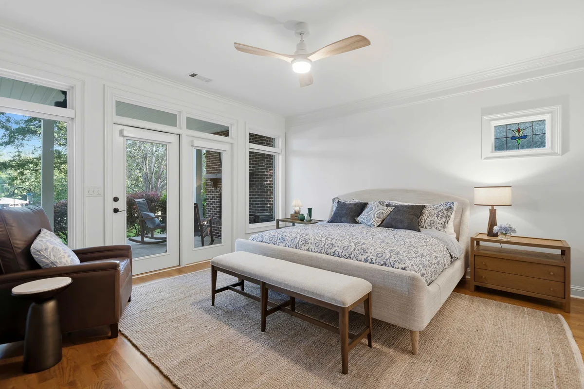Bedroom image 1