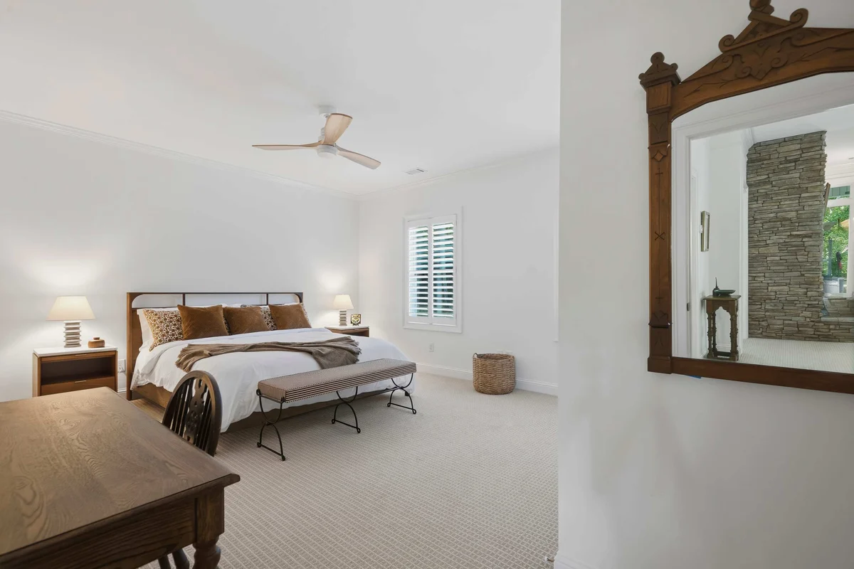 Bedroom image 1