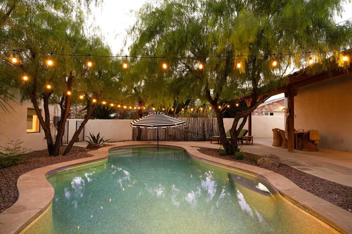 Home in Tucson property photo 3