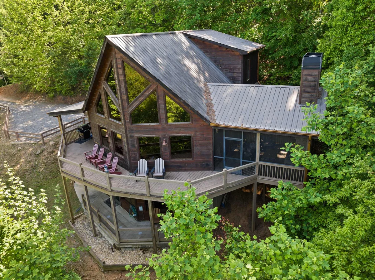 Property in Blairsville property photo 2