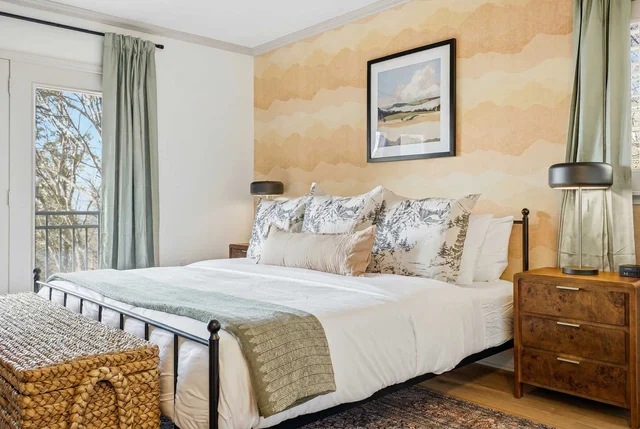 Bedroom image 1