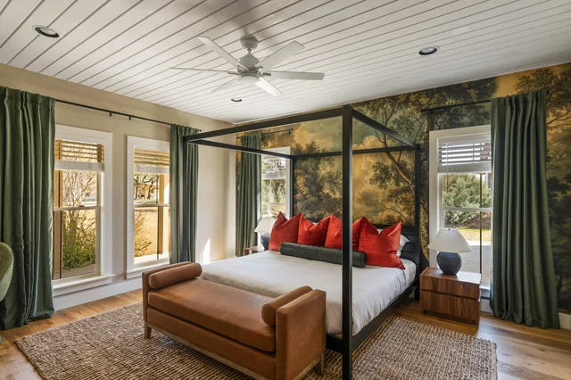 Bedroom image 1