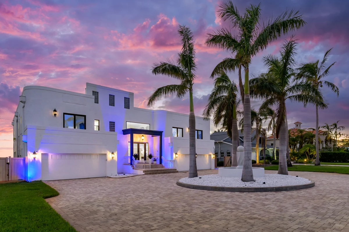 Home in Longboat Key property photo 3