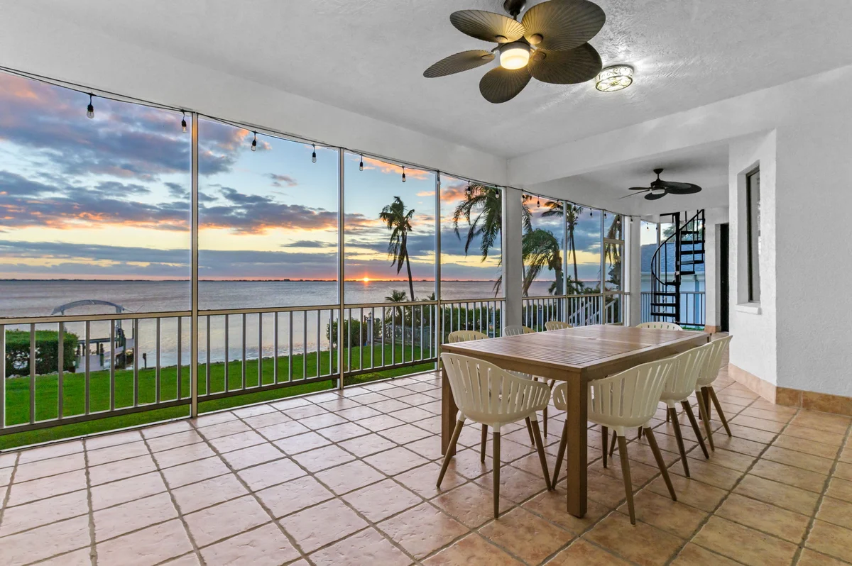 Home in Longboat Key property photo 5