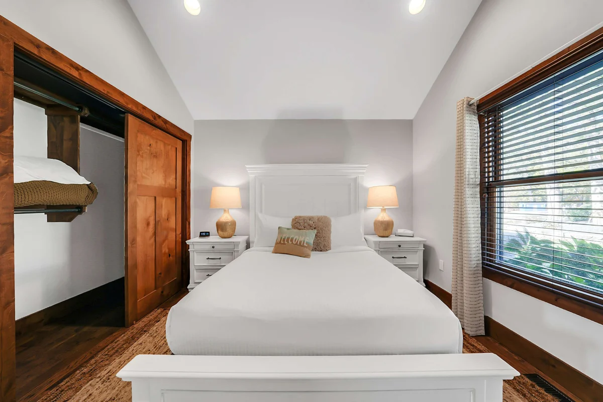Bedroom image 1