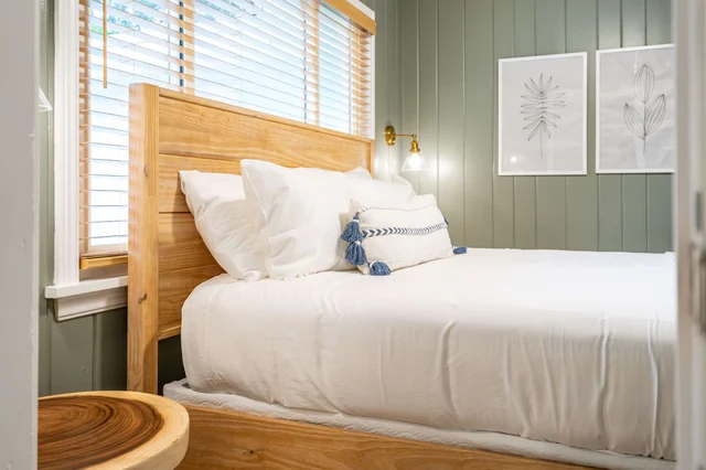 Bedroom image 1
