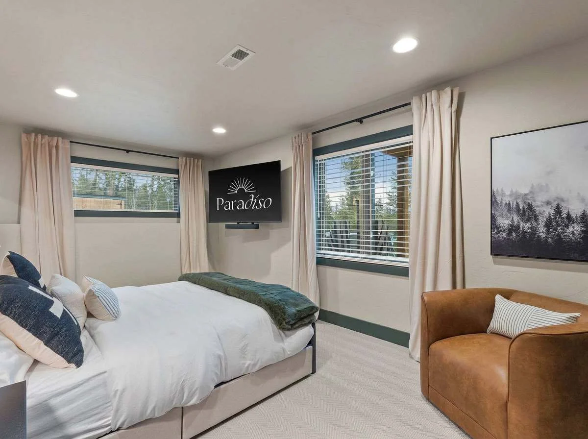 Bedroom image 1