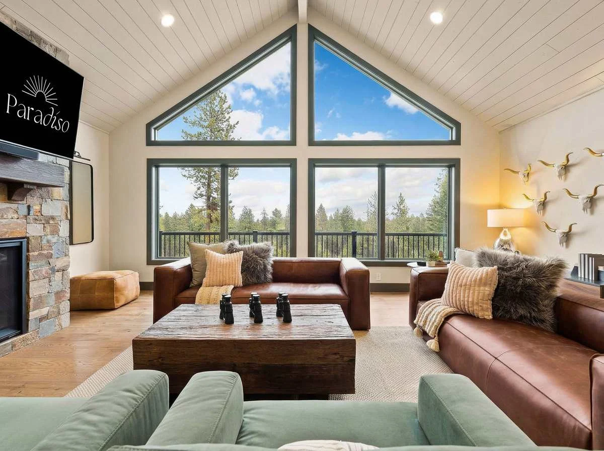 Home in Lakeside property photo 2
