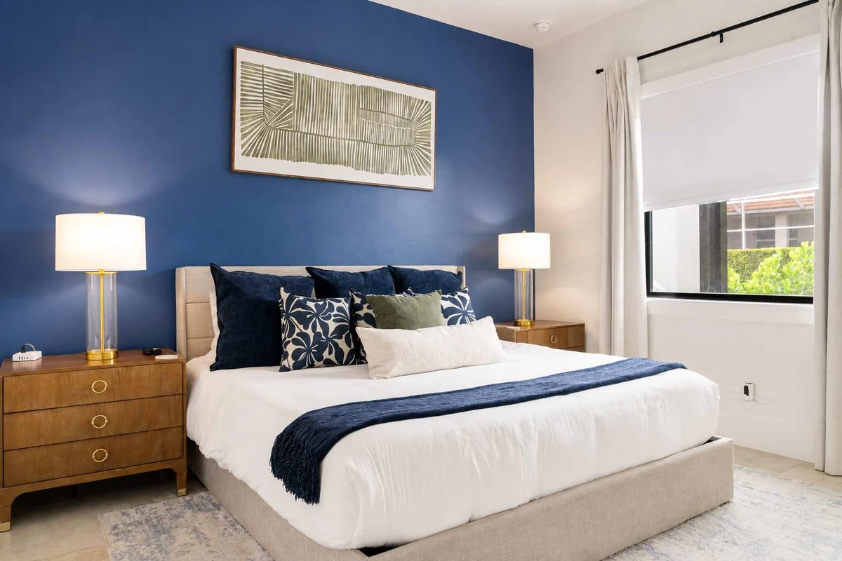 Bedroom image 1