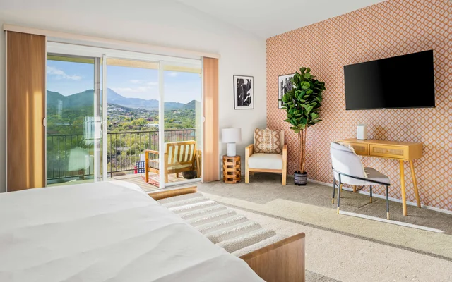 Bedroom image 1