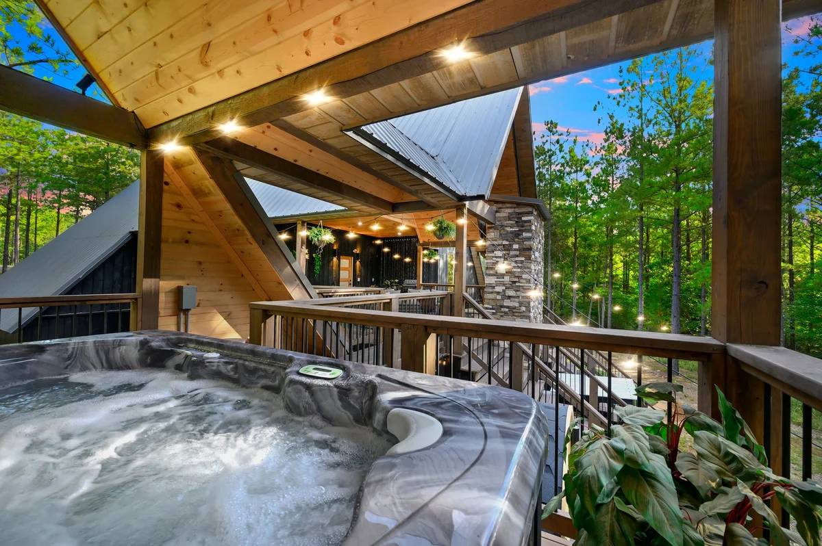 Home in Broken Bow property photo 5