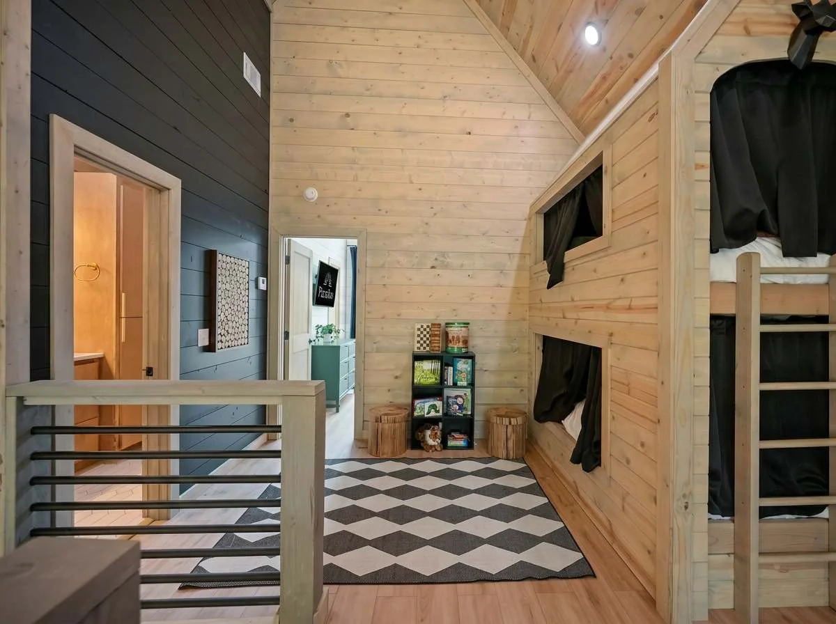 Bedroom image 1