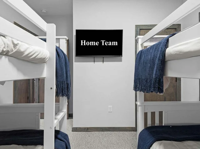 Bedroom image 1