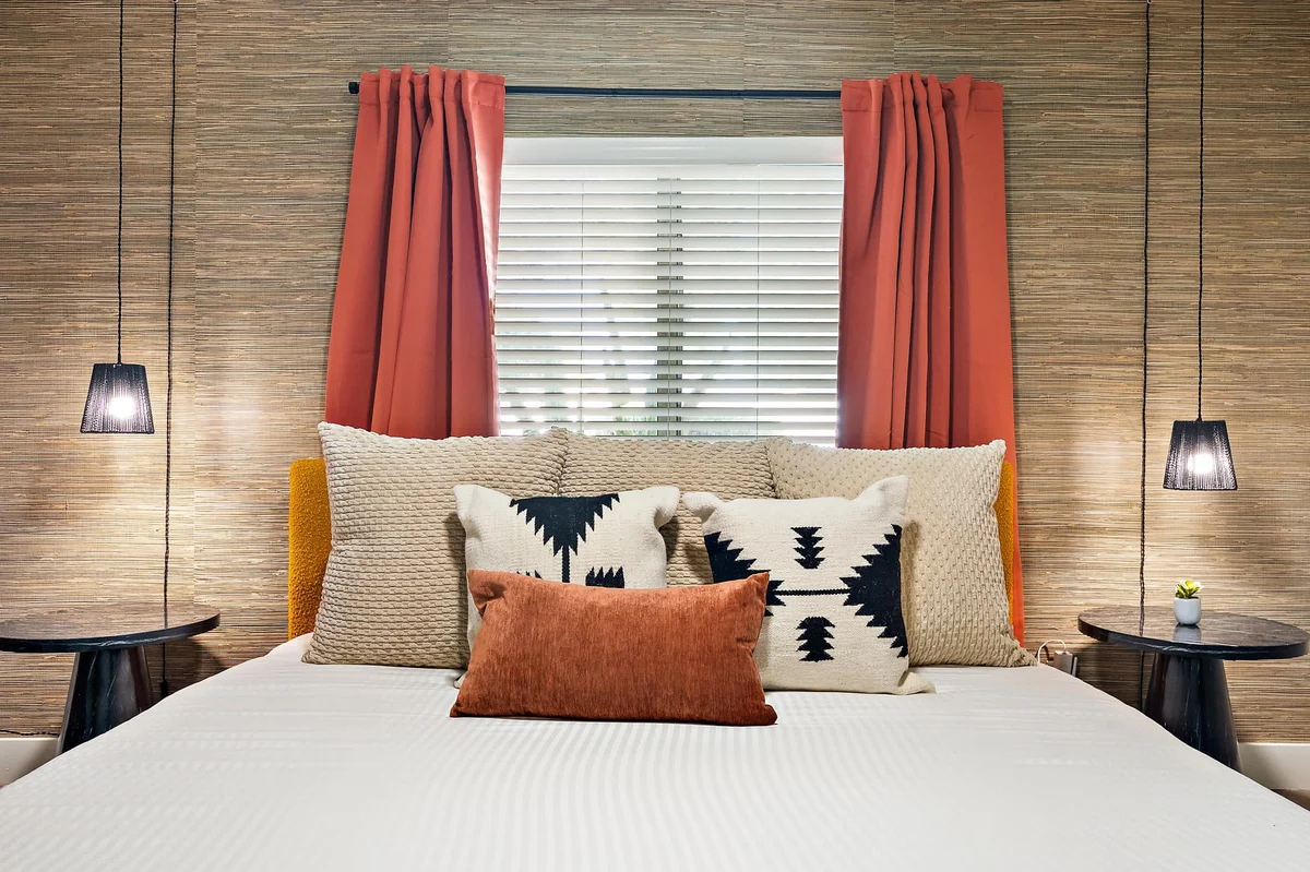 Bedroom image 1