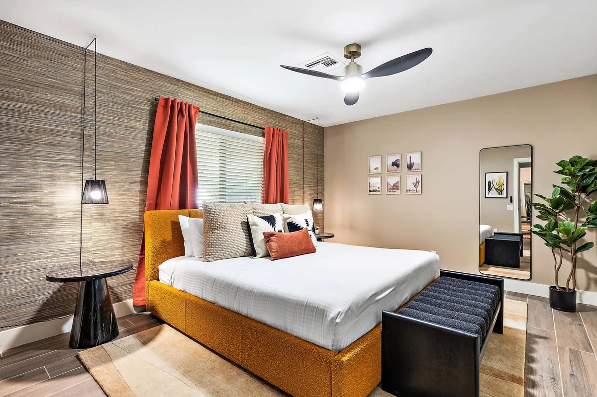 Bedroom image 1