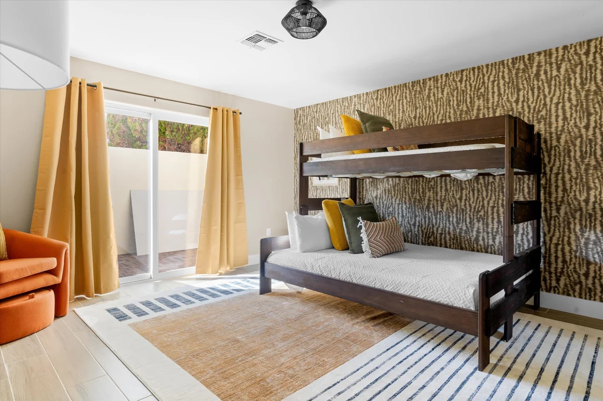 Bedroom image 1