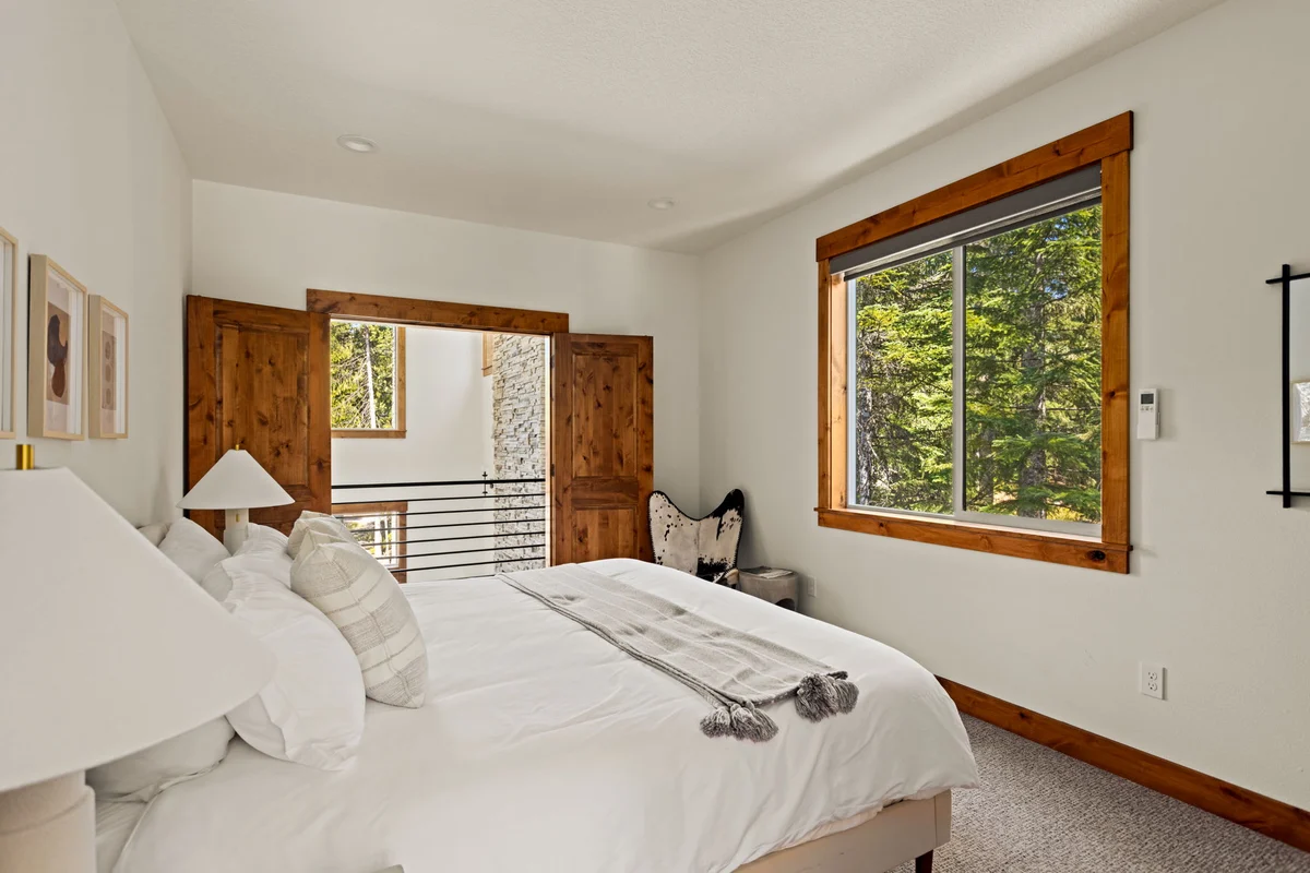 Home in Government Camp property photo 19