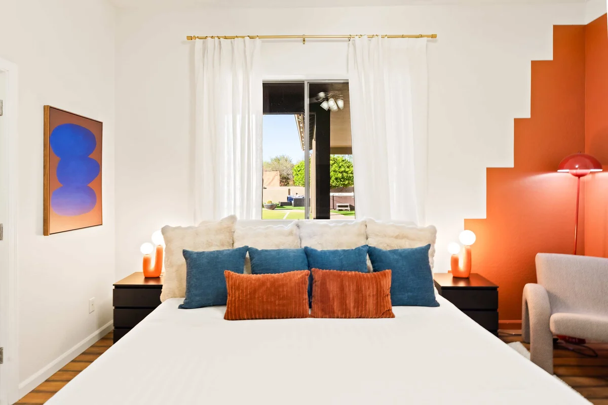 Bedroom image 1