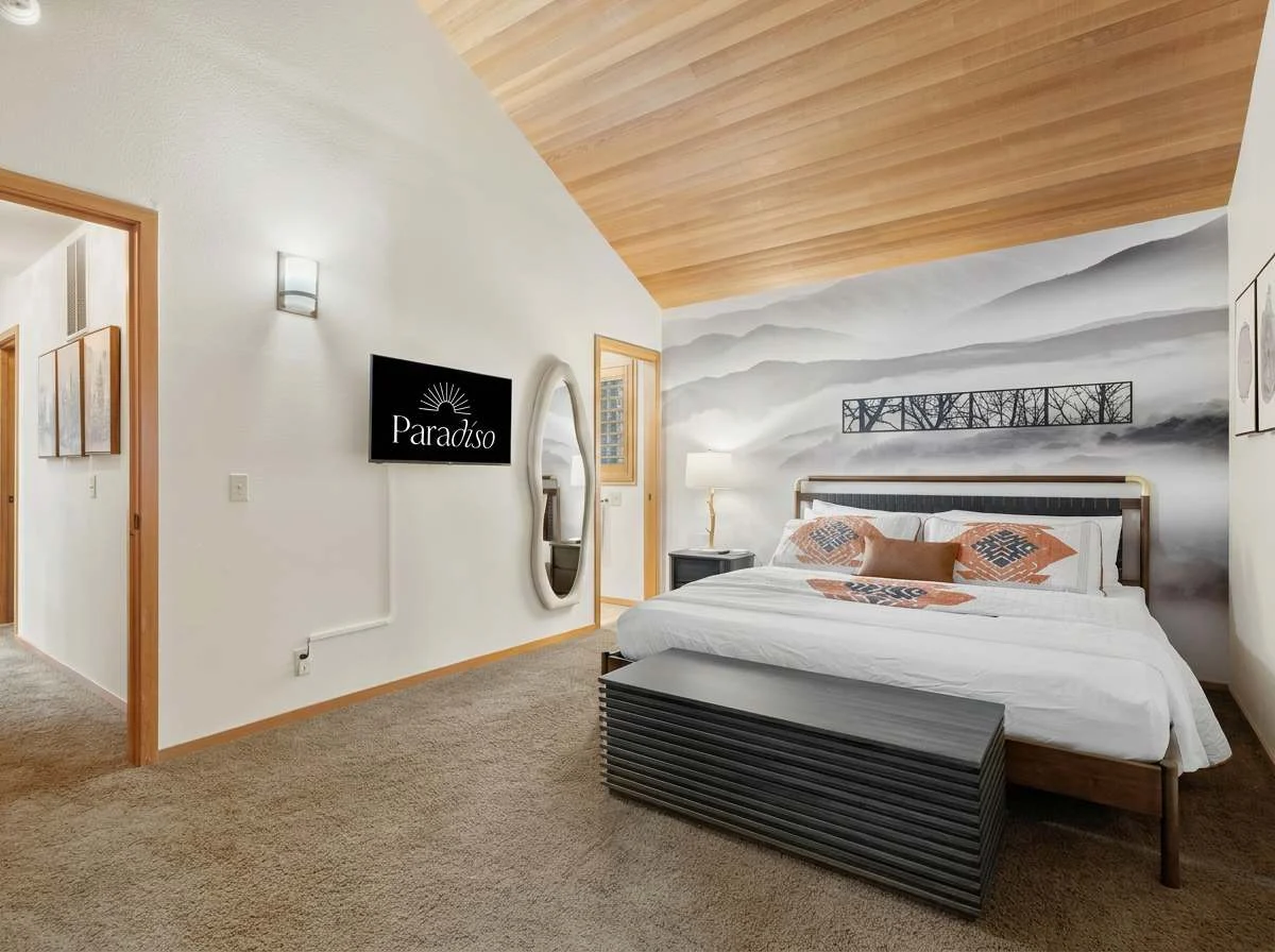 Bedroom image 1