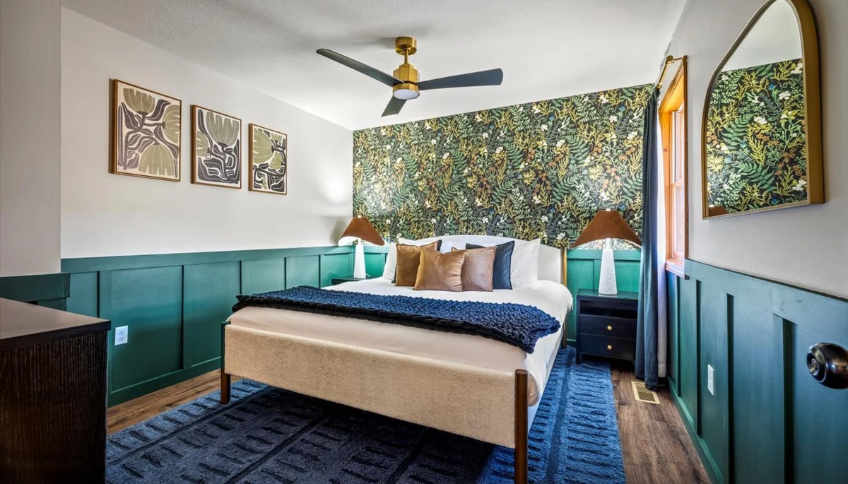 Bedroom image 1