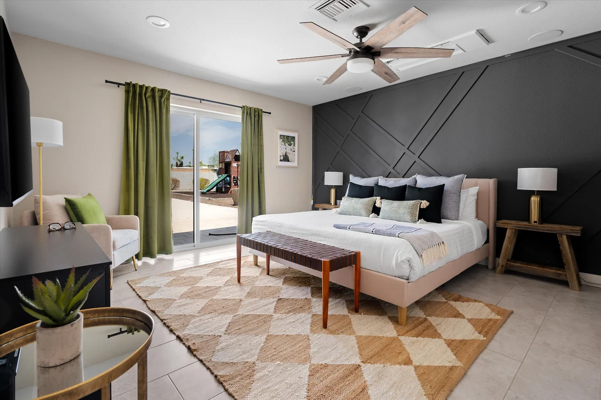Bedroom image 1