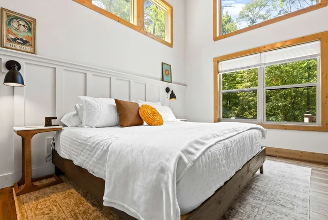 Bedroom image 1