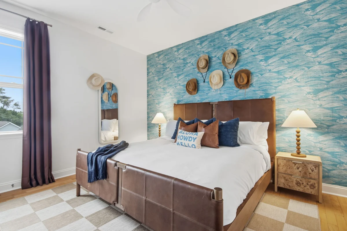 Bedroom image 1