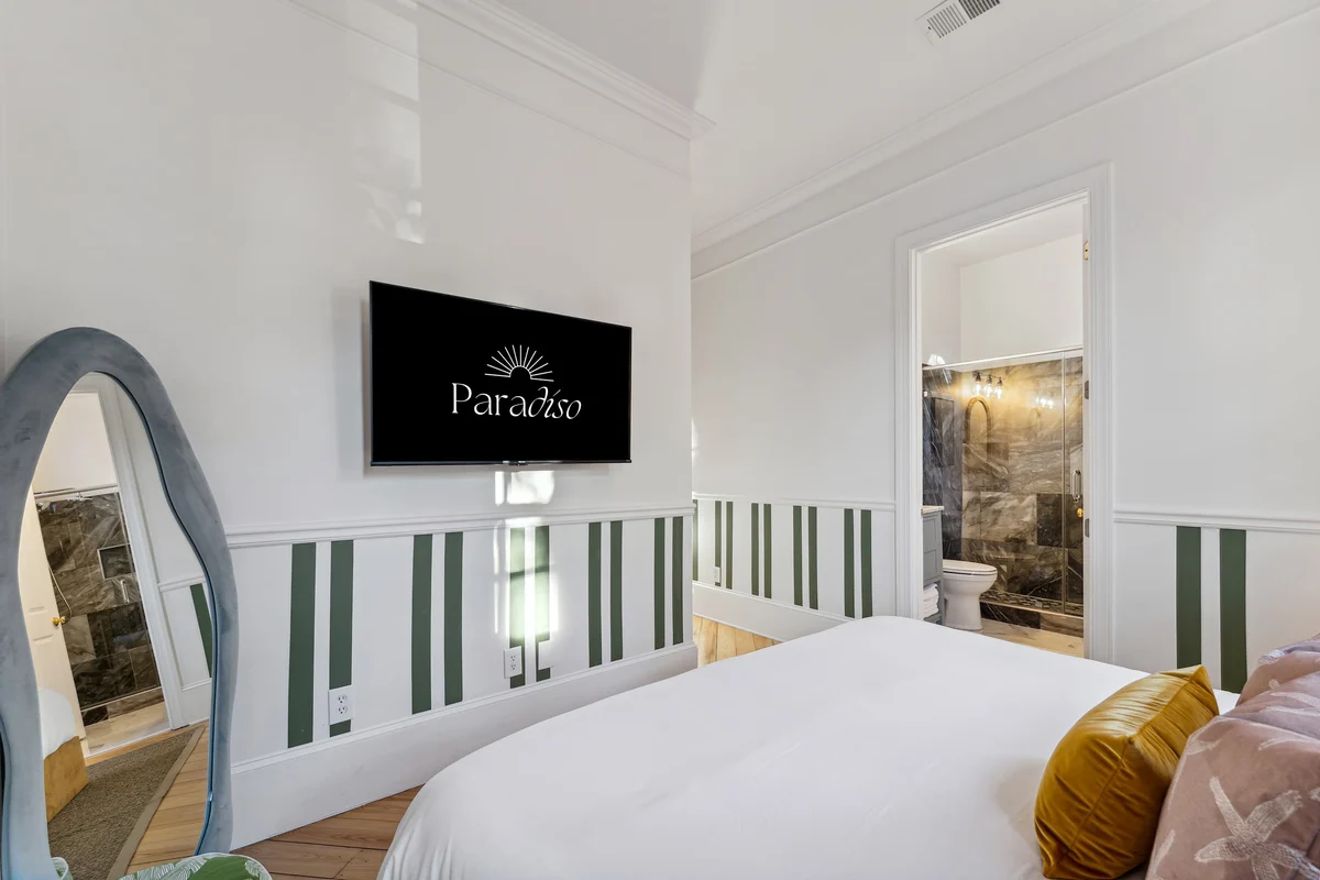 Bedroom image 1
