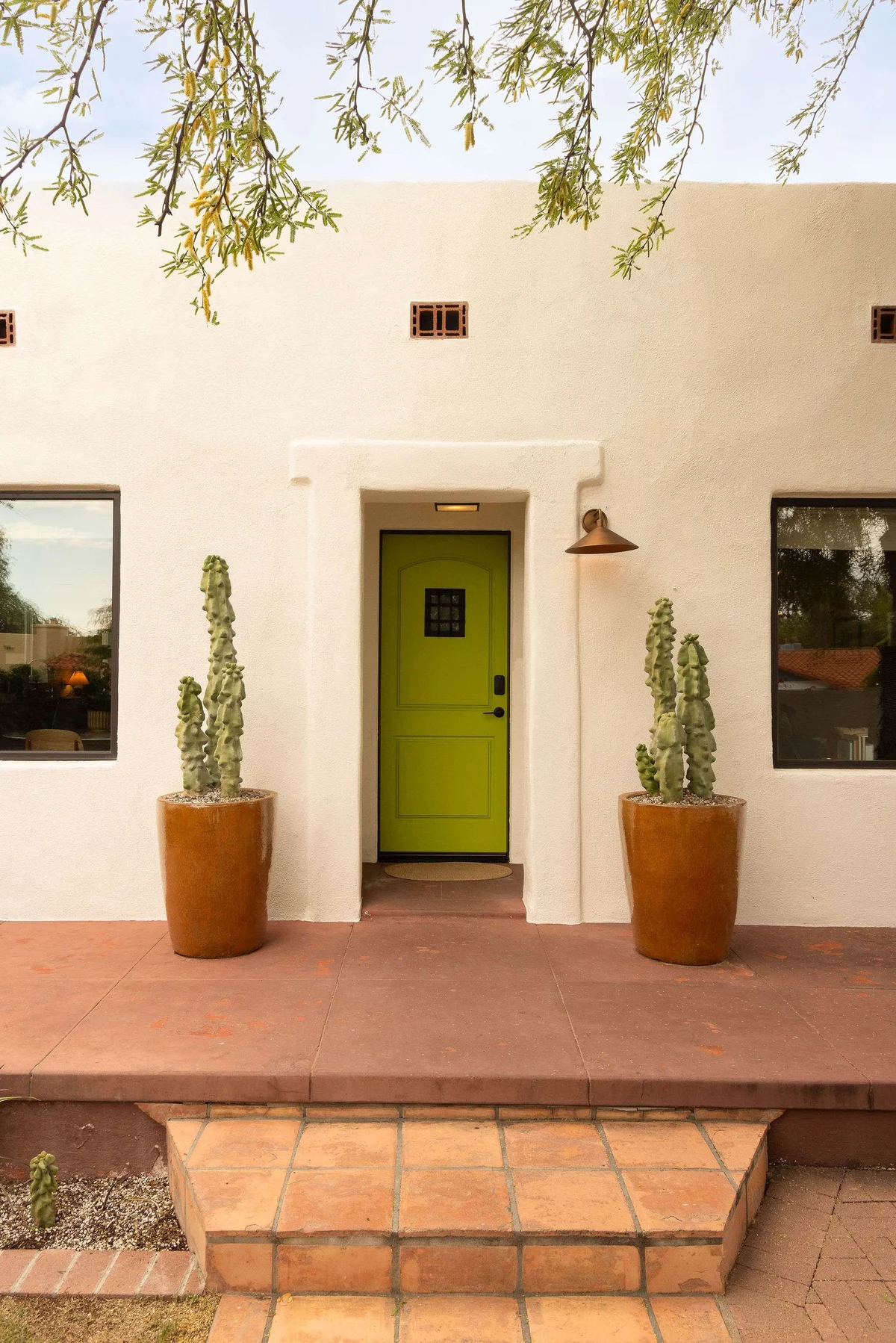 Home in Tucson property photo 5