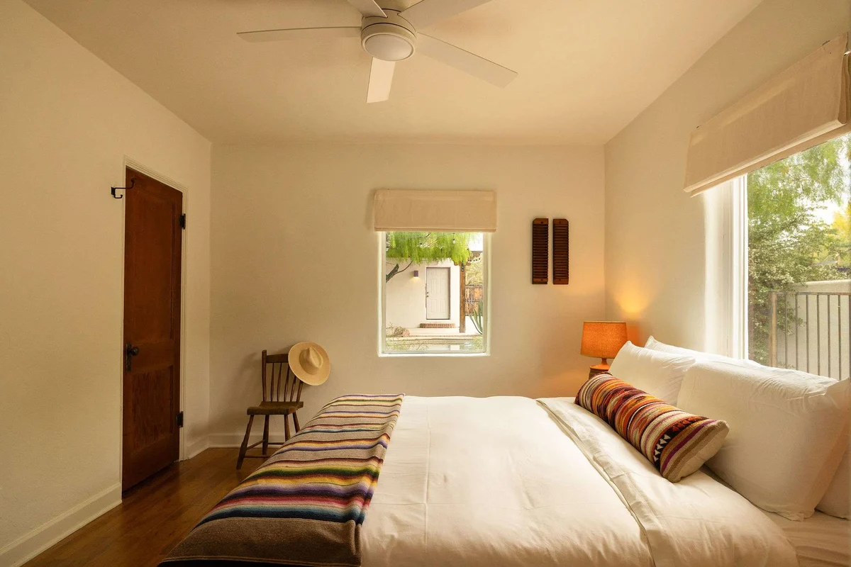 Home in Tucson property photo 11
