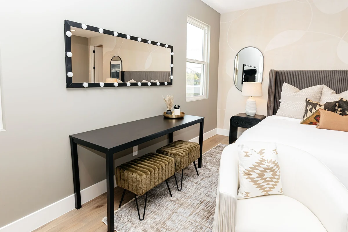 Bedroom image 1