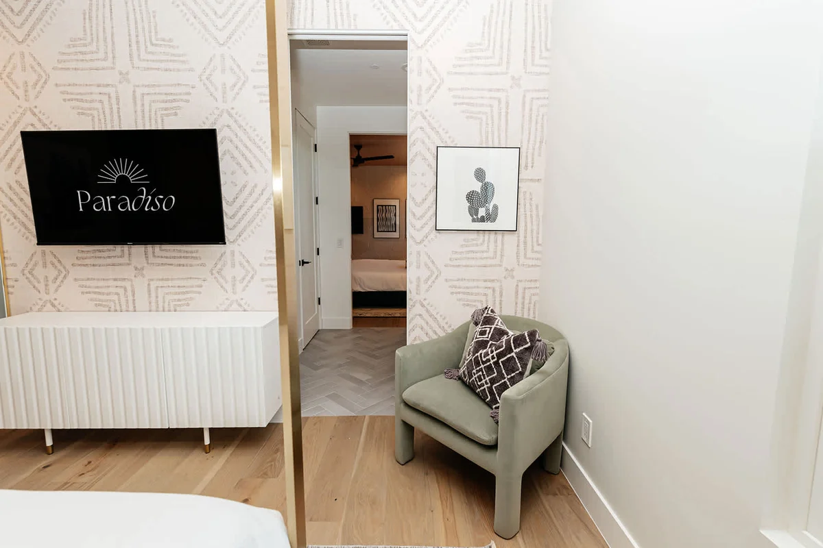 Bedroom image 1