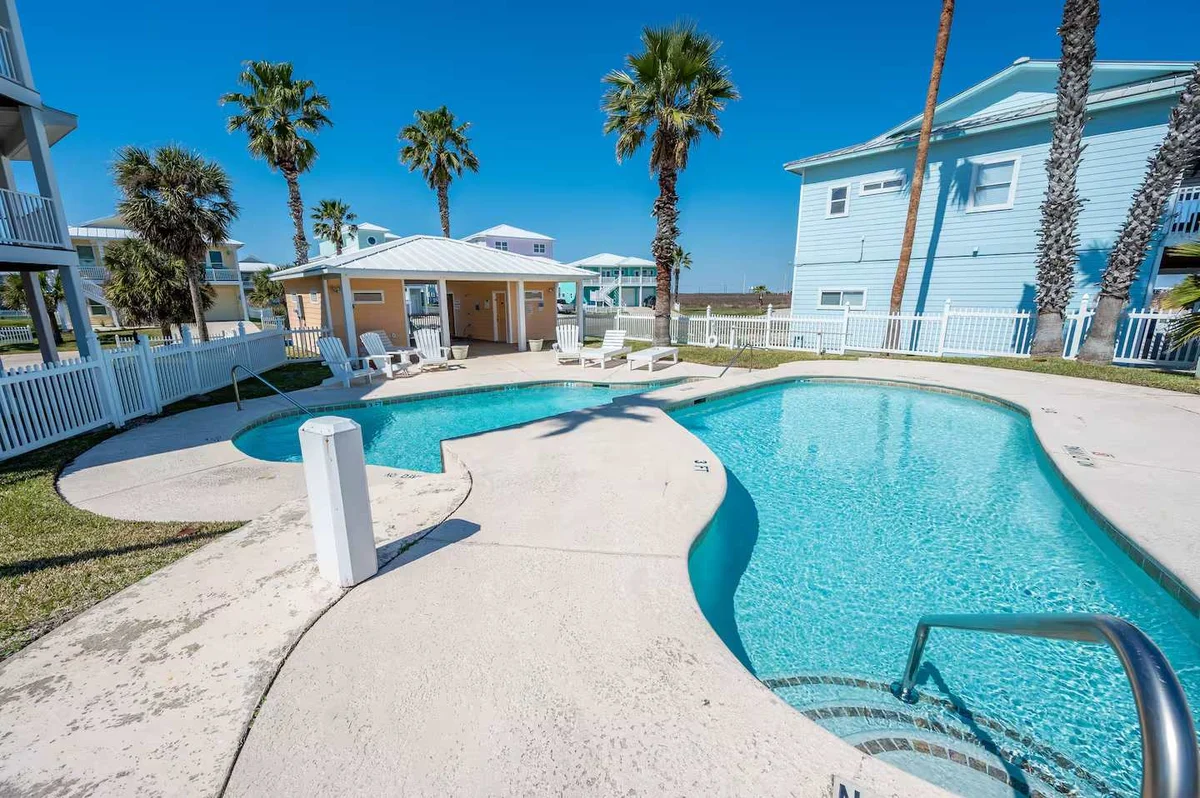 Home in Port Aransas property photo 4