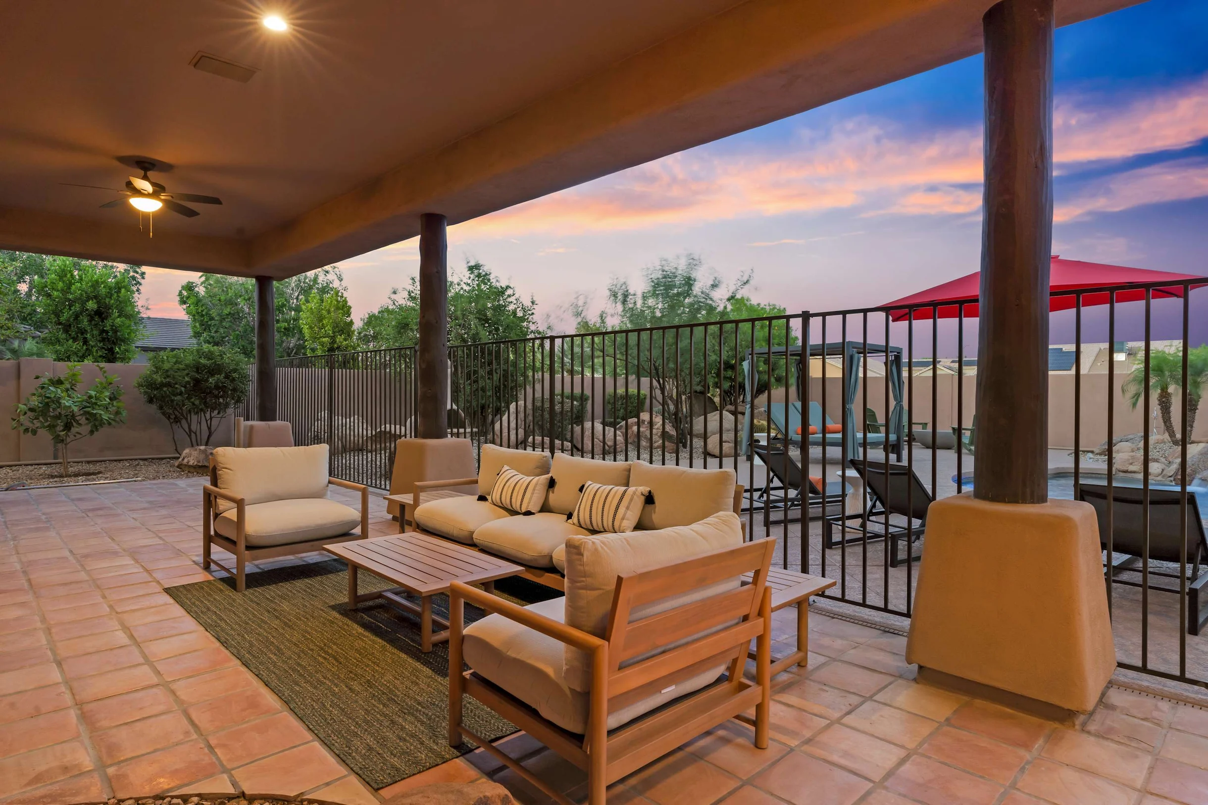 Home in Phoenix property photo 8