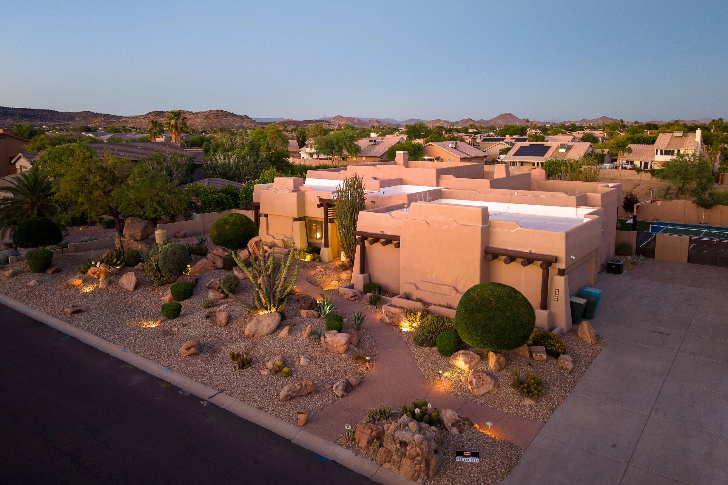 Home in Phoenix property photo 64