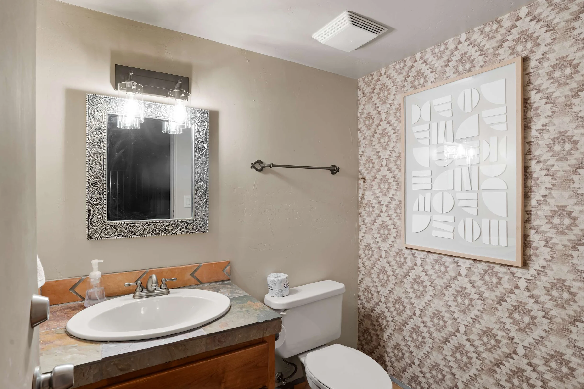 Home in Phoenix property photo 68