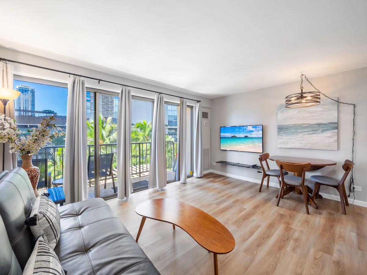 Apartment in Honolulu property photo 5