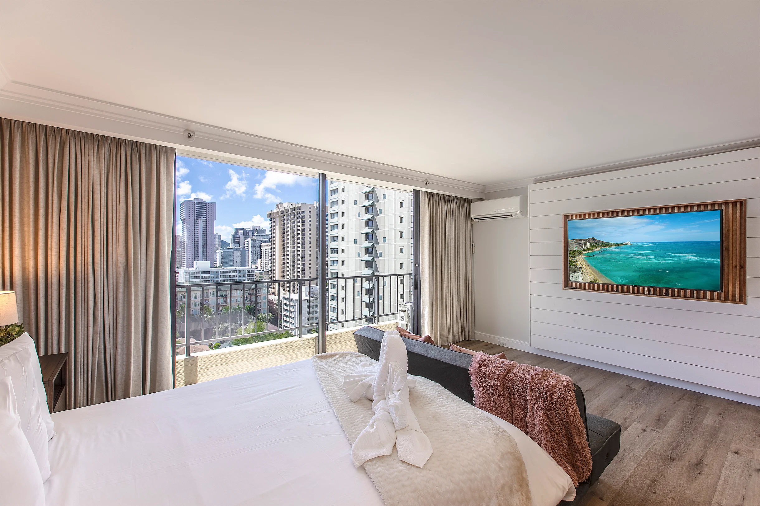 Apartment in Honolulu property photo 2