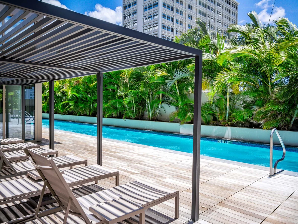 Modern at Sky Ala Moana w/City & Mtn Views &AC property photo 2