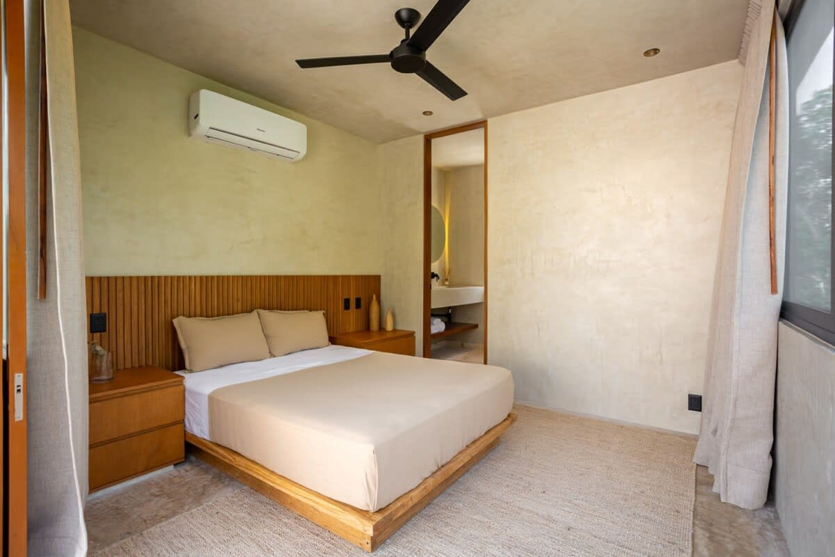 Bedroom 3 image 1