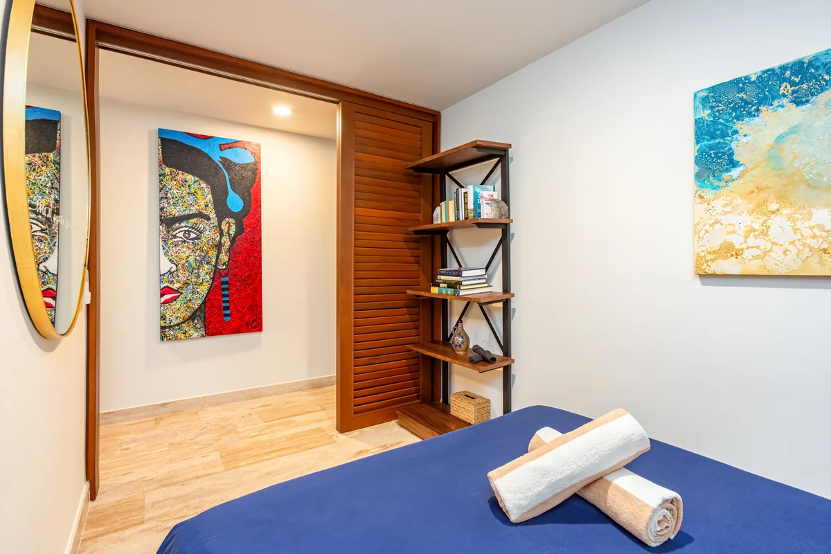 Bedroom 1 image 1